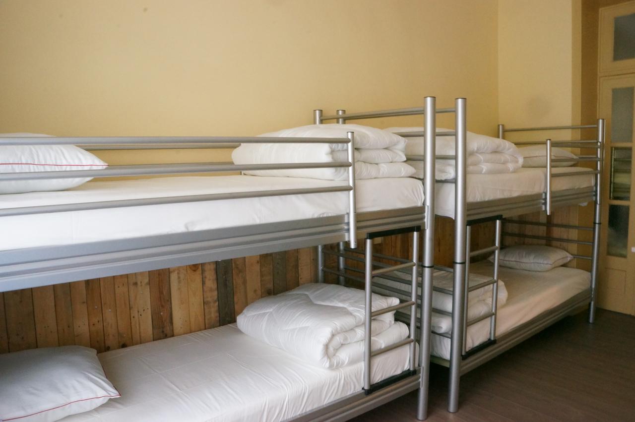 Es Hostel Midi Saint-Gilles Екстер'єр фото