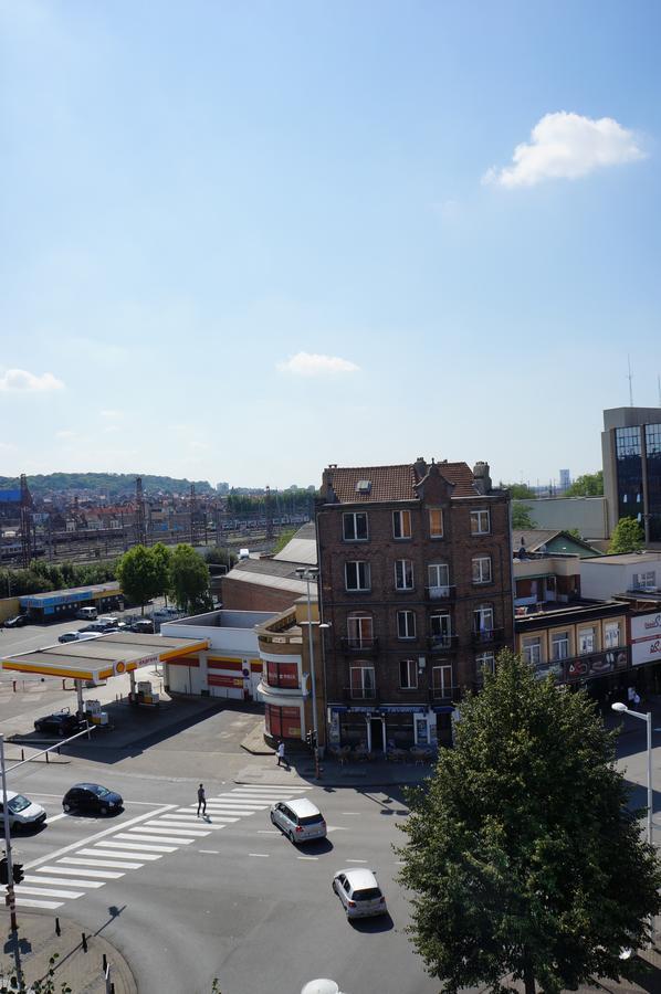 Es Hostel Midi Saint-Gilles Екстер'єр фото